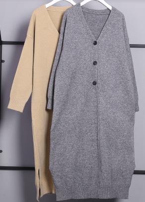 レディース 春用 グレー ニットウェア セーター プラスサイズ Vネック サイドオープン（スリット） 遊び心のある デザインニット